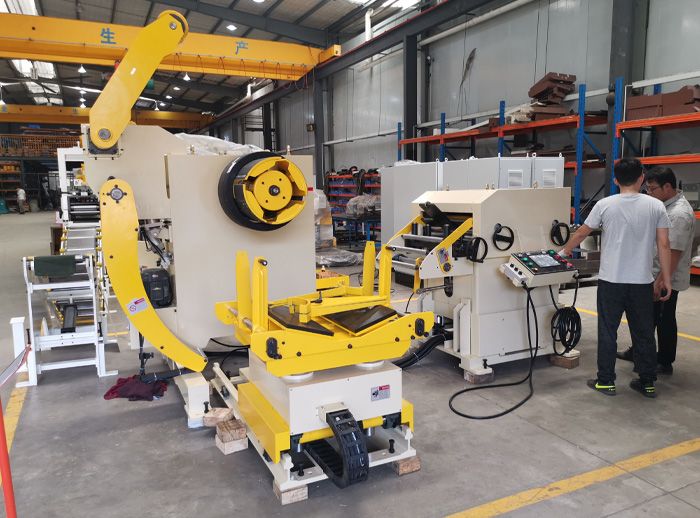 Compact Decoiler Straightener Feeder 3 in 1 Machine MFL2-600 Equipped with Mechanical Press Machine for LED Parts Stamping Working in Mexician Client’s Factory